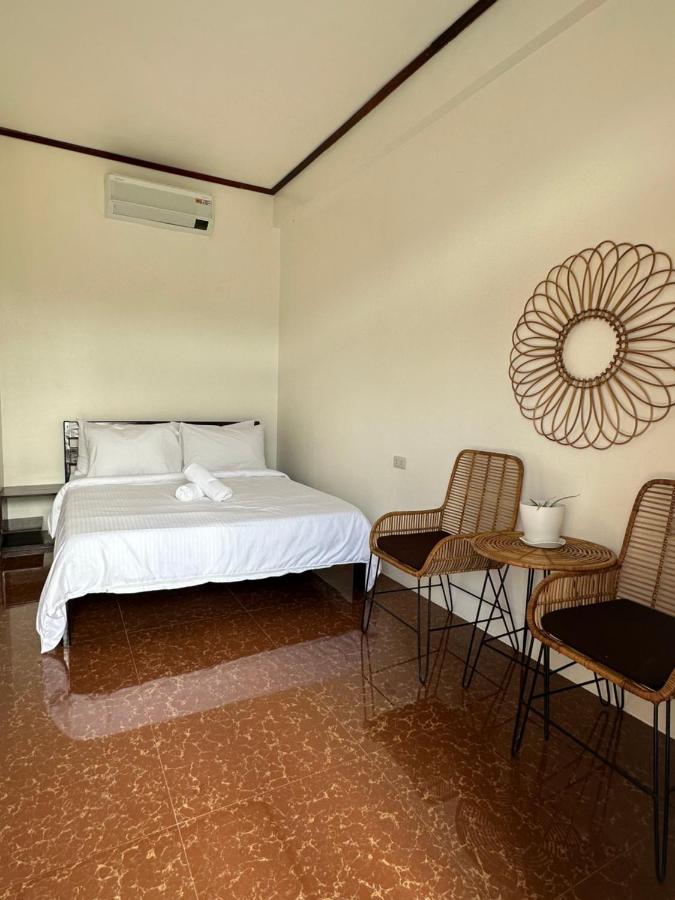 Haven Suites Siargao General Luna  Kültér fotó